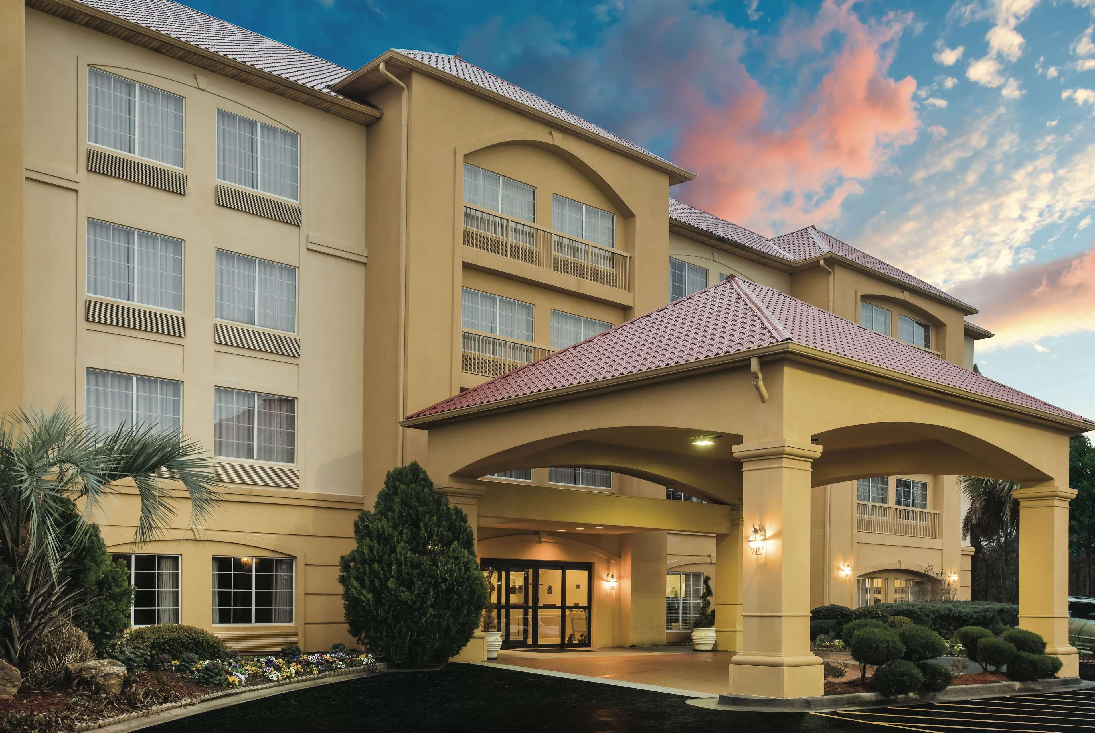 La Quinta By Wyndham Atlanta Stockbridge Hotel Exterior foto